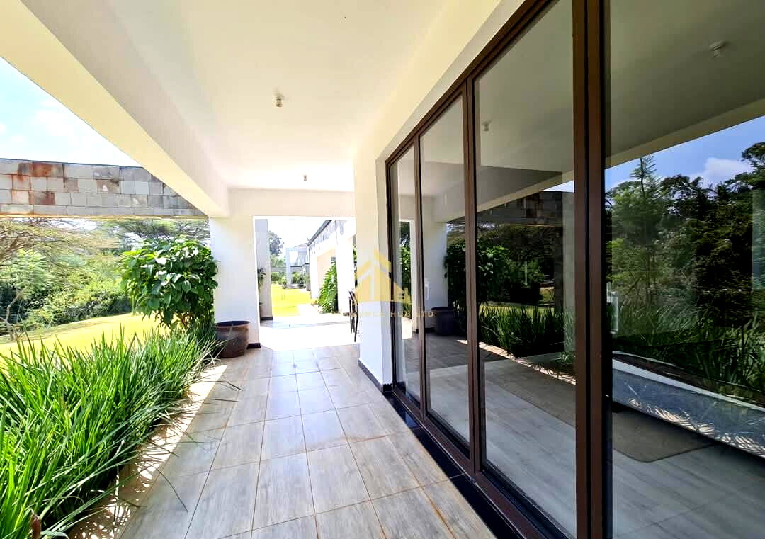 5-Ensuite Villa with Forest Backdrop & Clubhouse – Karen