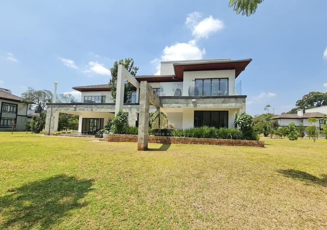 5-Ensuite Villa with Forest Backdrop & Clubhouse – Karen