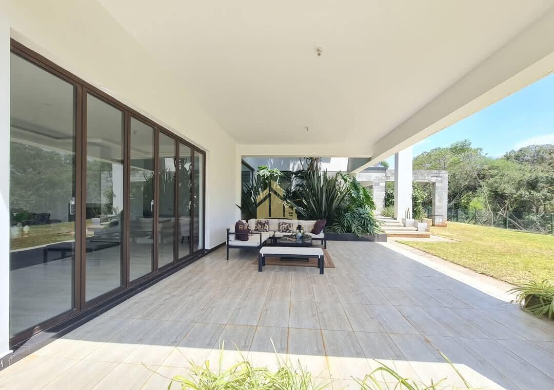 5-Ensuite Villa with Forest Backdrop & Clubhouse – Karen