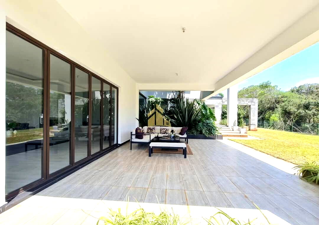 5-Ensuite Villa with Forest Backdrop & Clubhouse – Karen