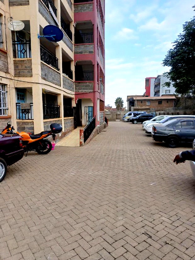 2bdrm Block of Flats in Near Kenyapower, Uthiru for sale