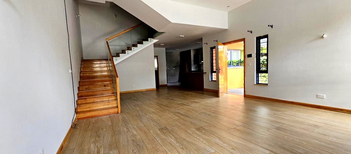5BR All-Ensuite Townhouse with Pool & Clubhouse – Langata Carnival