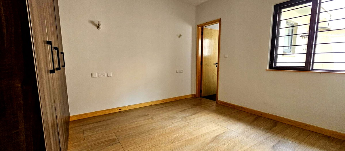 5BR All-Ensuite Townhouse with Pool & Clubhouse – Langata Carnival