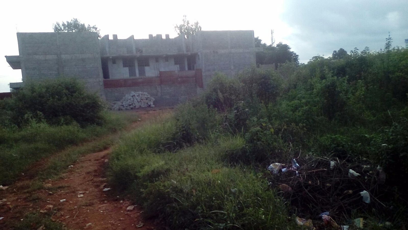 13-Acre Garden Land with Parking - Thika