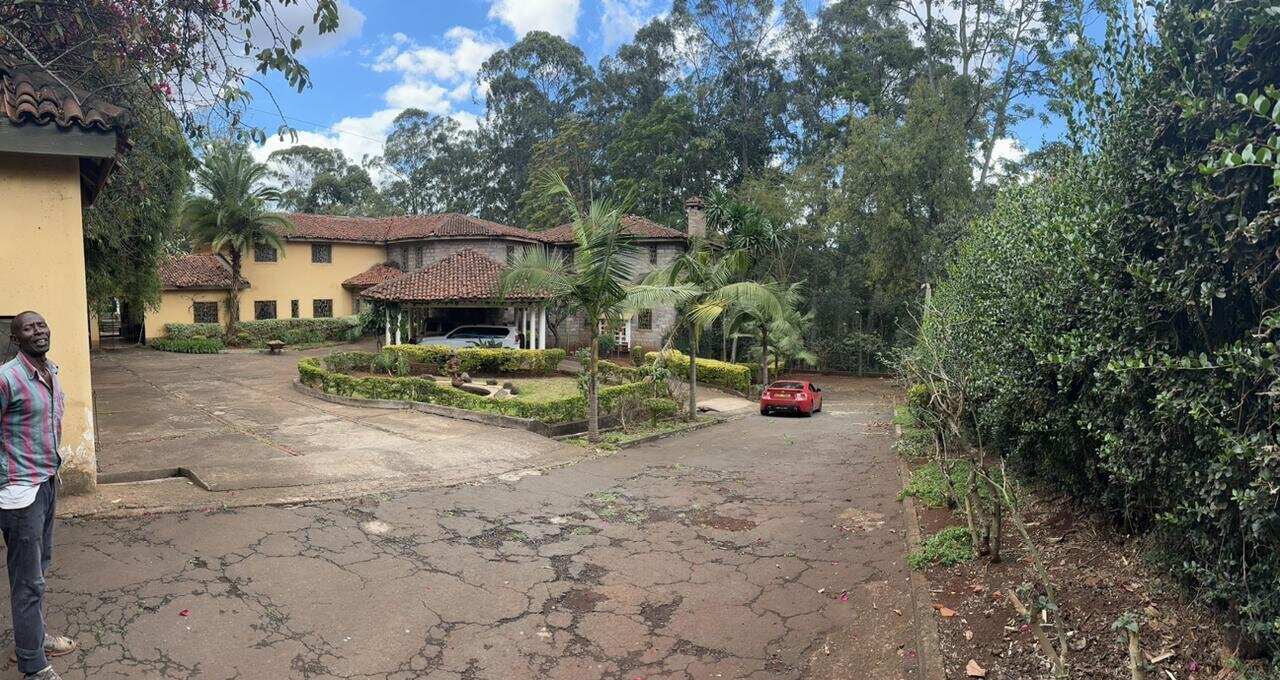 1.5-Acre Spring Valley Plot with Garden