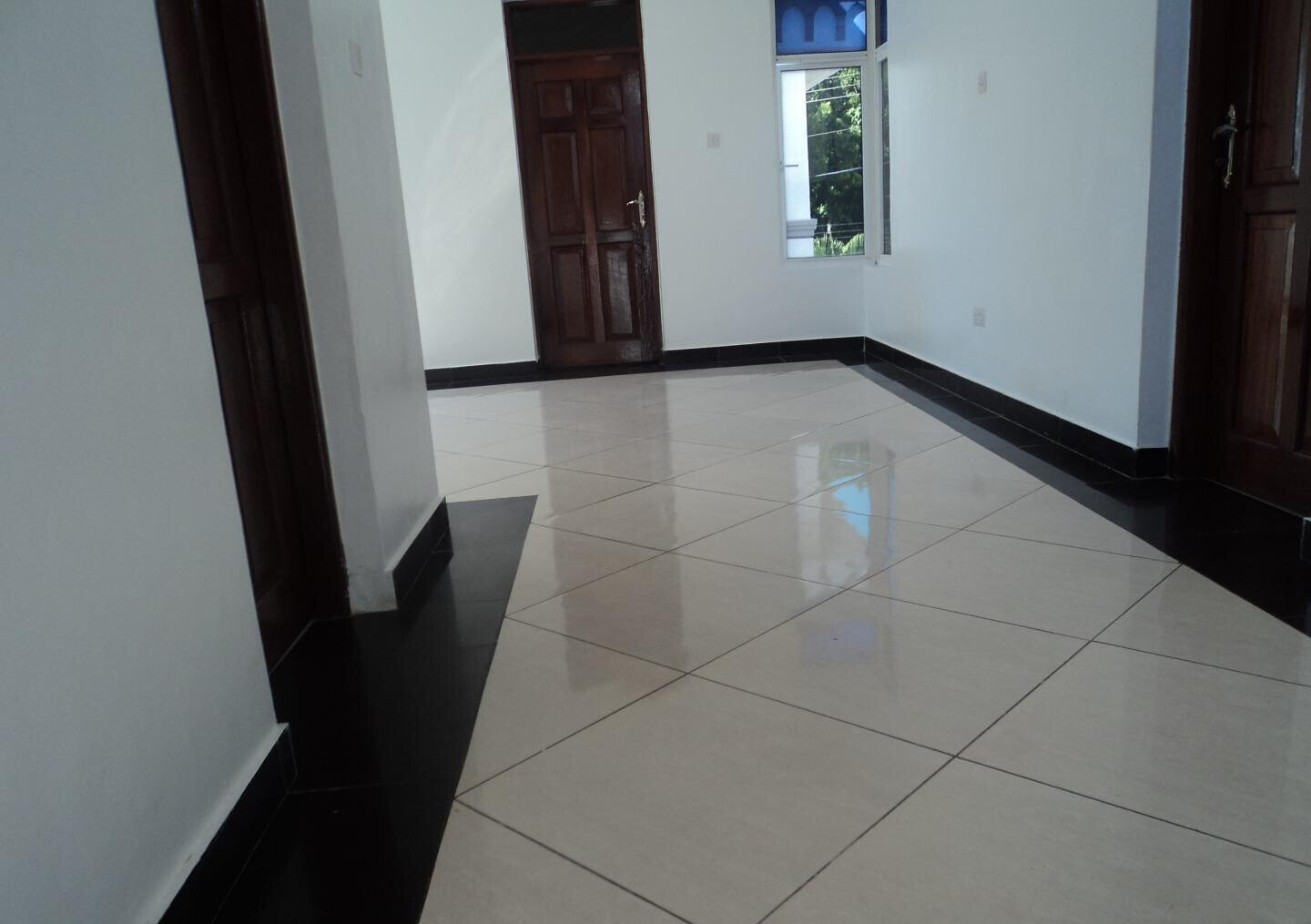 1.2 Acre Garden Oasis for Rent