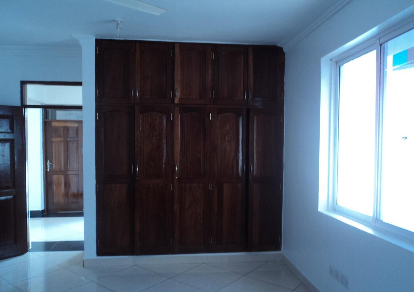 1.2 Acre Garden Oasis for Rent