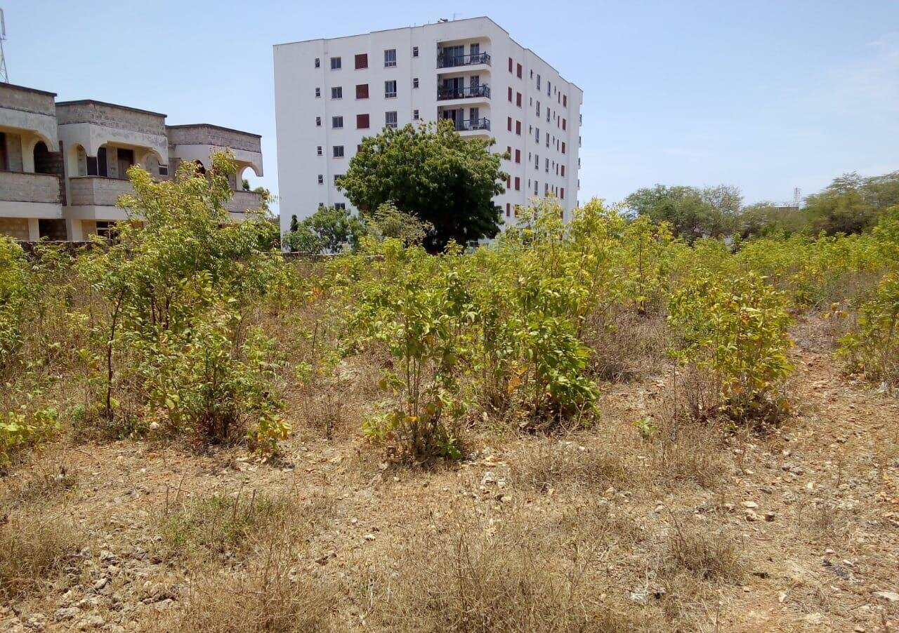 1/2 Acre Shanzu Plot for KSh 40M