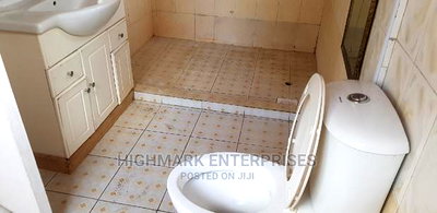 3bdrm Bungalow in Oloolua, Oluulua for Sale - Image 8