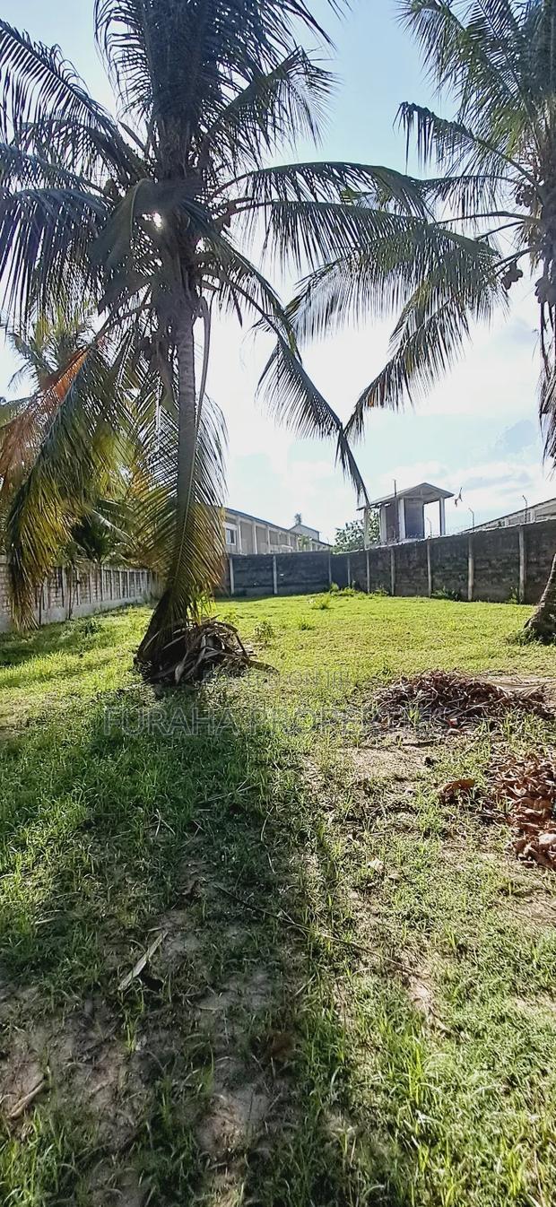 To Let Half Acre Yard Changamwe