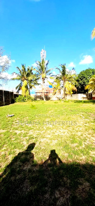 To Let Half Acre Yard Changamwe - Image 10