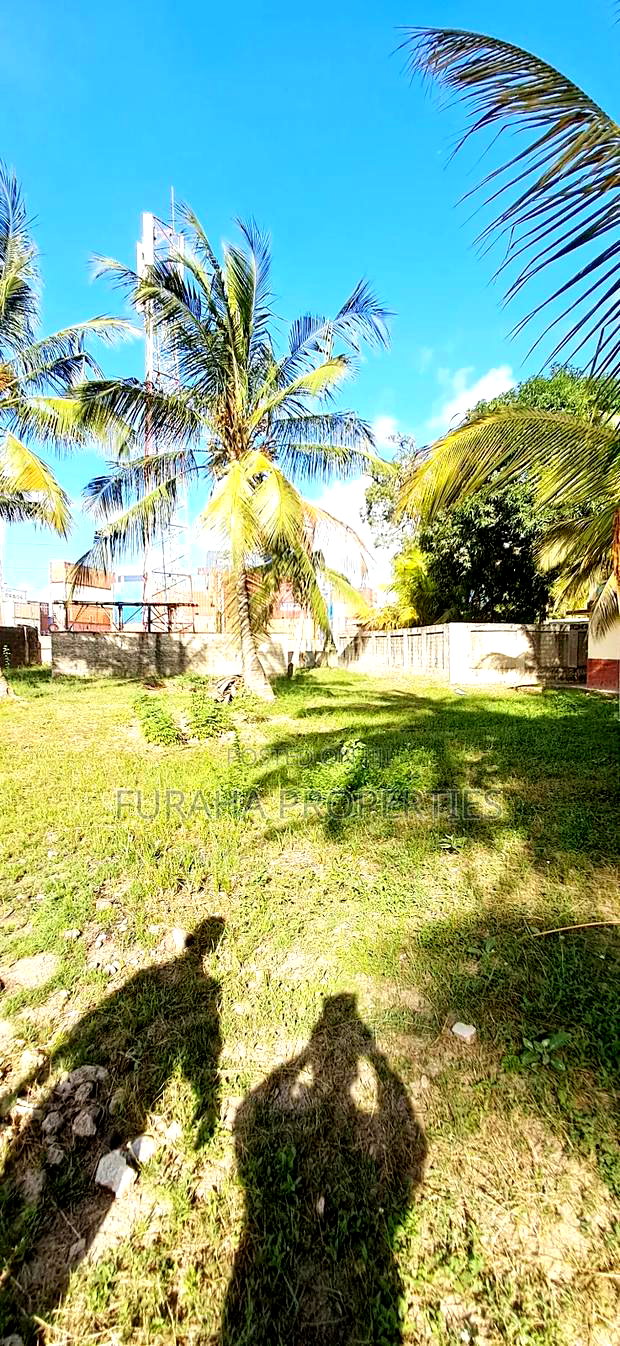 To Let Half Acre Yard Changamwe