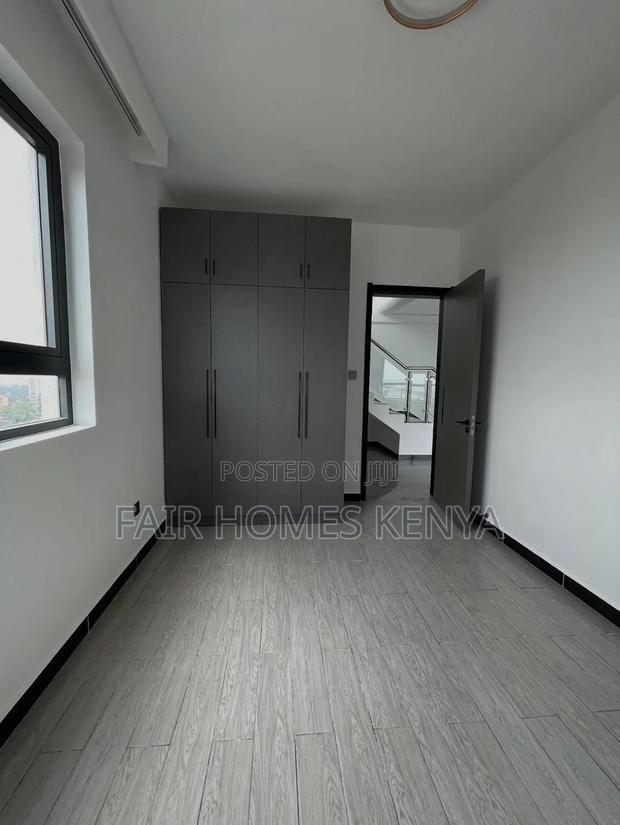 4bdrm Penthouse in Valley Arcade, Lavington for sale