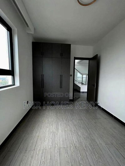 4bdrm Penthouse in Valley Arcade, Lavington for sale - Image 3