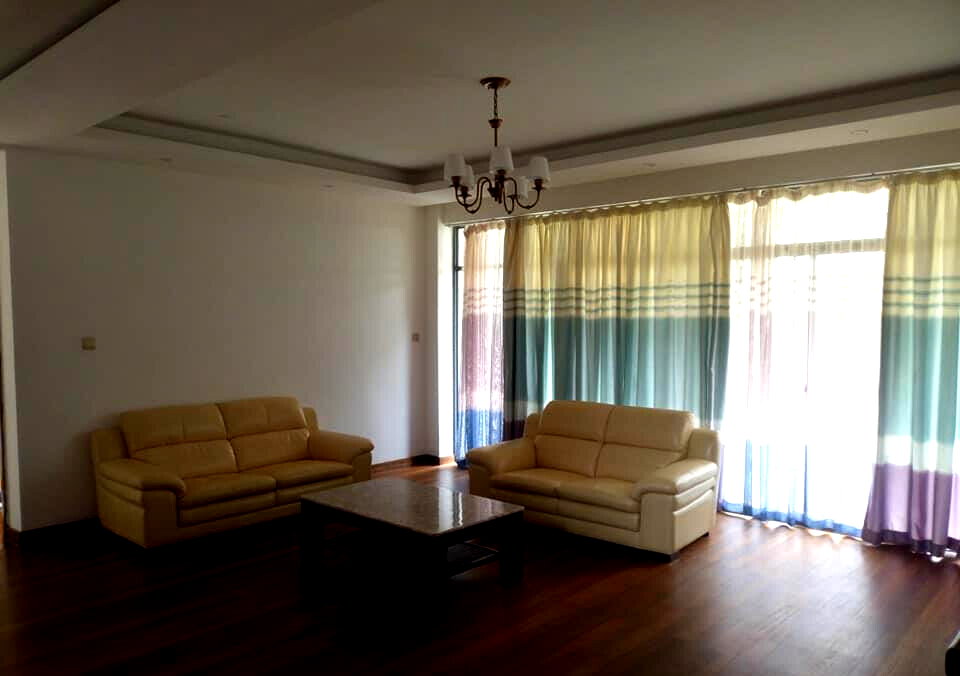 5-Ensuite Townhouse with DSQ & 24-Hour Security - Lavington Gated