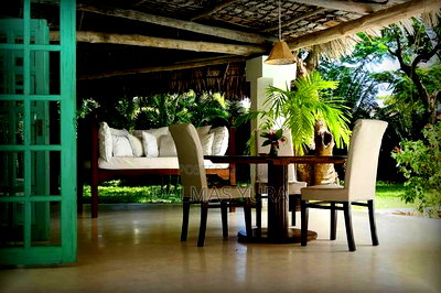 Furnished 4bdrm House in Town Centre for sale - Image 2