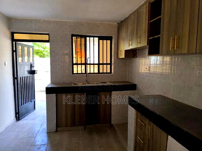 4bdrm Maisonette in Milimani Estate, Kitengela for sale - Image 2