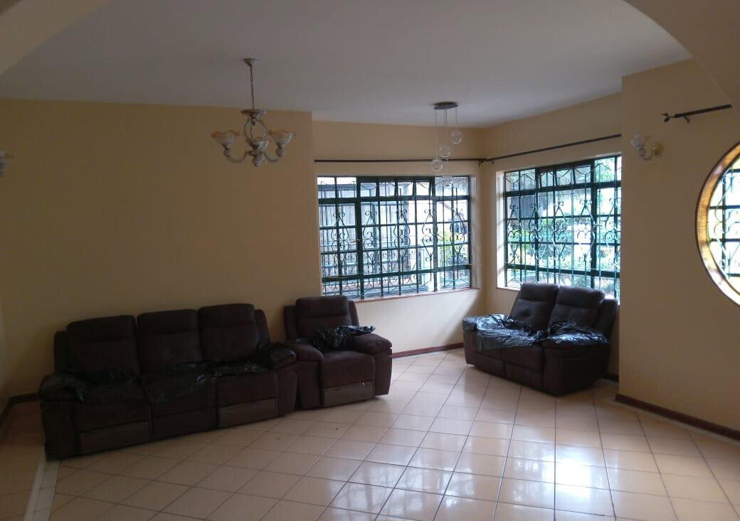 5 En-Suite Bedrooms with Servant Quarters - South C Gated