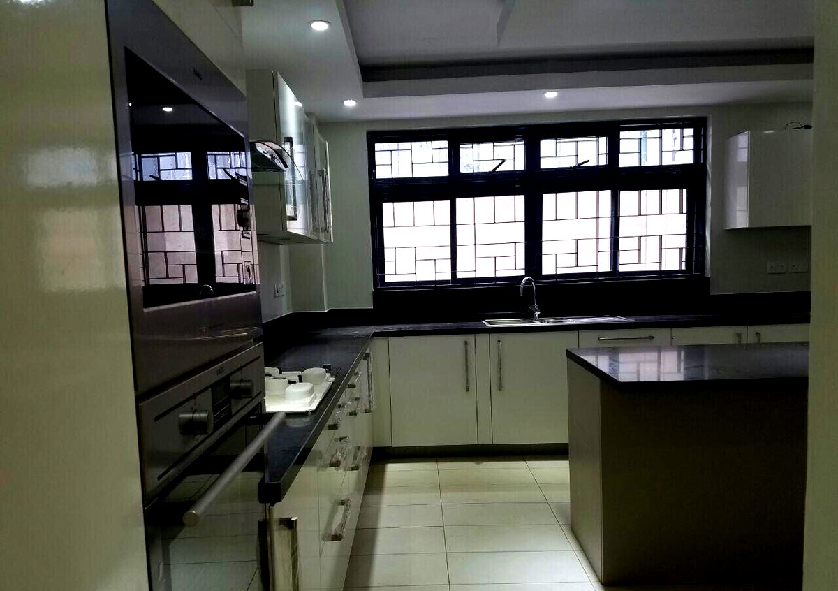 Brand New 5-Ensuite Townhouse with Fireplace & DSQ - Spring Valley