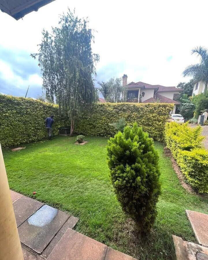 4BR Townhouse with Pool & Sunken Lounge - Loresho Gated Estate