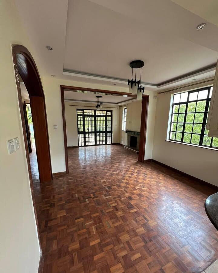 4BR Townhouse with Pool & Sunken Lounge - Loresho Gated Estate