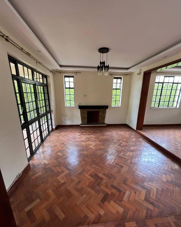 4BR Townhouse with Pool & Sunken Lounge - Loresho Gated Estate