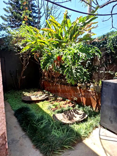 4bdrm Townhouse/Terrace in Valley Arcade for sale - Image 3