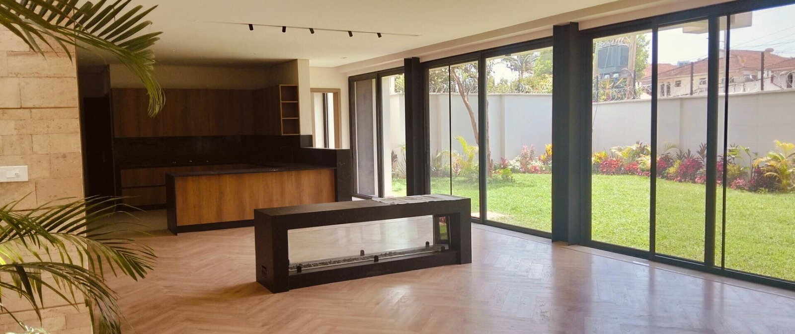 4-Ensuite Townhouse with Private Garden & Backup Power - Westlands