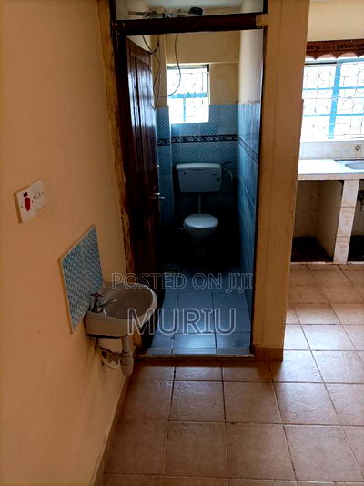 1bdrm Bedsitter in Rware for rent - Image 4