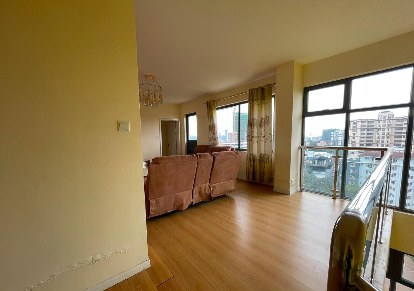 6-Bedroom Penthouse Duplex with Ensuites & Balconies - Spring Valley