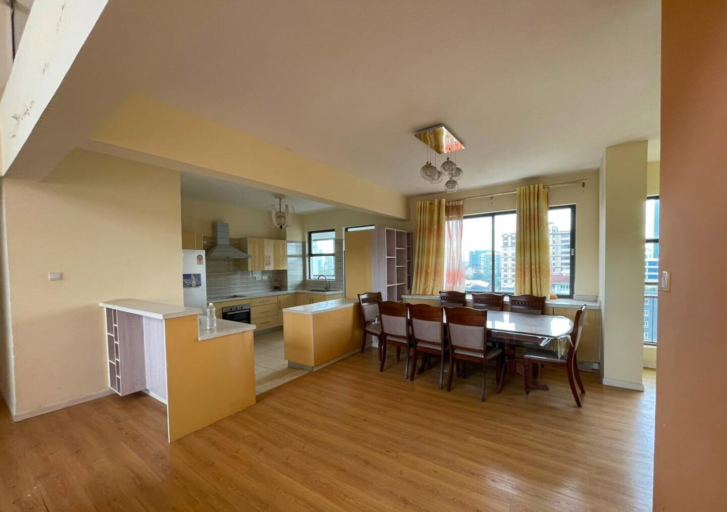 6-Bedroom Penthouse Duplex with Ensuites & Balconies - Spring Valley