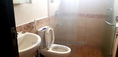 3bdrm Apartment in South C for Sale - Image 6