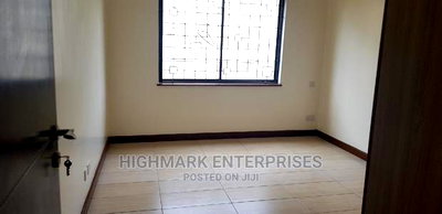 3bdrm Apartment in South C for Sale - Image 8