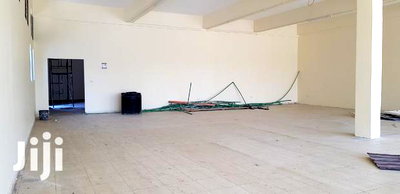 Showroom to Let - Image 4