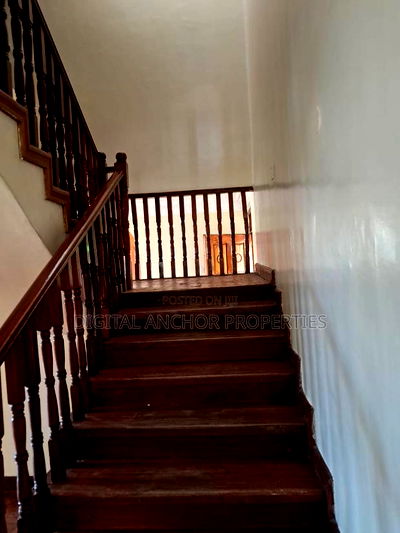 Office / Restuarant Rent Space Availble - Image 4