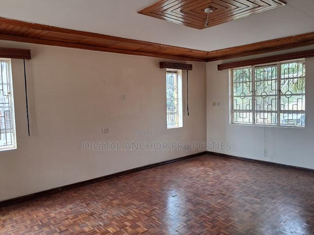 Office / Restuarant Rent Space Availble