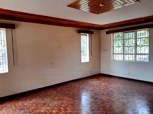 Office / Restuarant Rent Space Availble