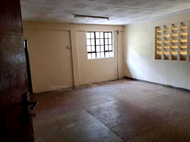 Office / Restuarant Rent Space Availble