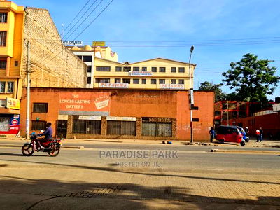 Commercial Builiding for Sale Inthika Town - Image 1