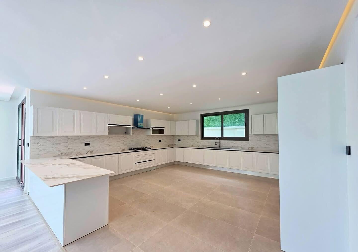 Brand New 5BR Villa in Exclusive 6-Home Gated Enclave - Lavington