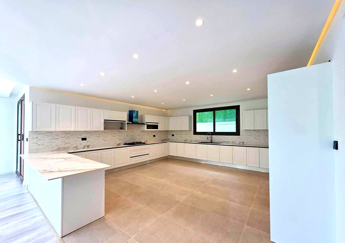 Brand New 5BR Villa in Exclusive 6-Home Gated Enclave - Lavington