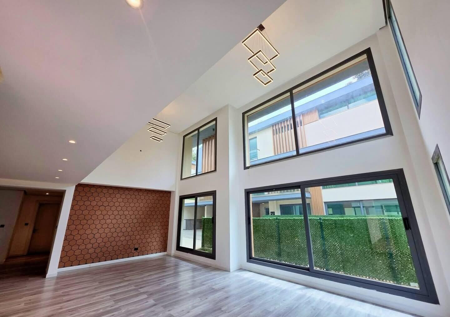 Brand New 5BR Villa in Exclusive 6-Home Gated Enclave - Lavington
