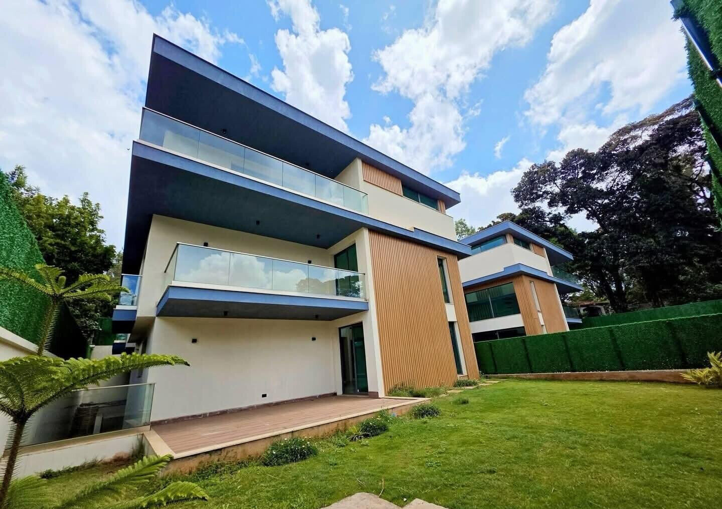Brand New 5BR Villa in Exclusive 6-Home Gated Enclave - Lavington