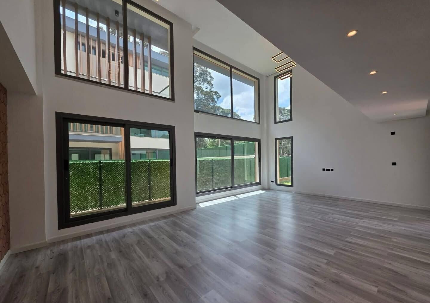 Brand New 5BR Villa in Exclusive 6-Home Gated Enclave - Lavington