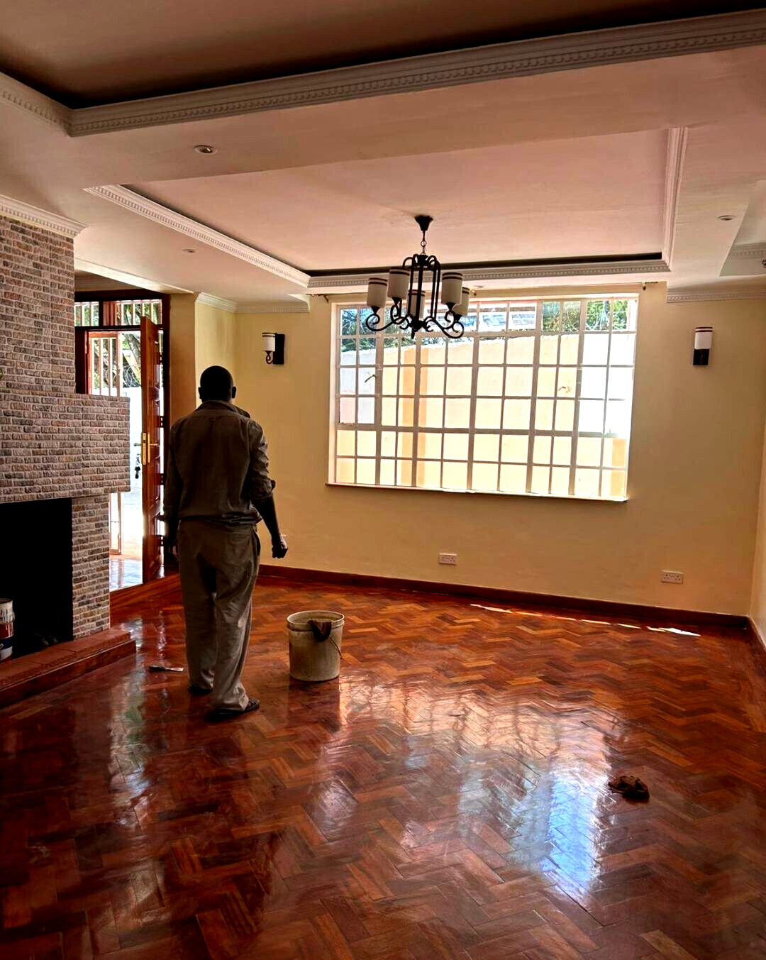 Pet-Friendly 5BR Townhouse with Private Garden - Lavington