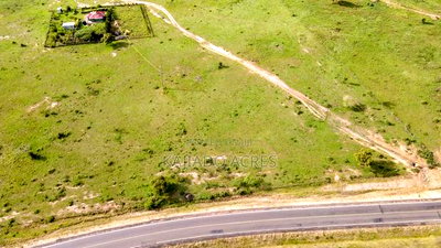 Prome 5 Acres Eiti Touching Tarmac - Image 8