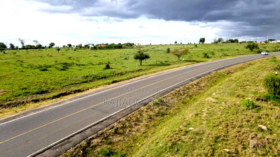 Prome 5 Acres Eiti Touching Tarmac - Image 10