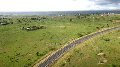 Prome 5 Acres Eiti Touching Tarmac - Image 1