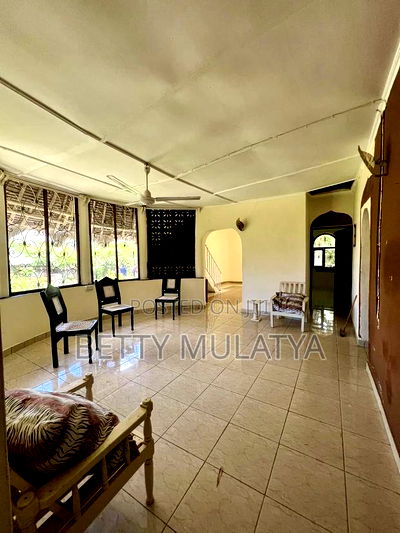2bdrm Villa in P.K Estate, Malindi for sale - Image 15