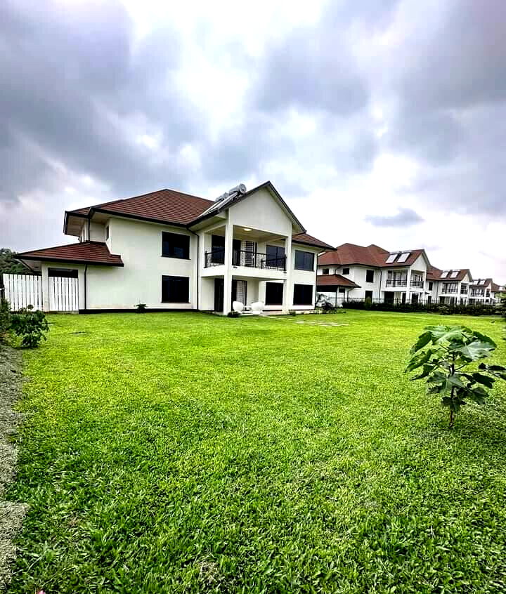 Brand-New 4BR All-Ensuite Townhouse with Office & Gym - Runda